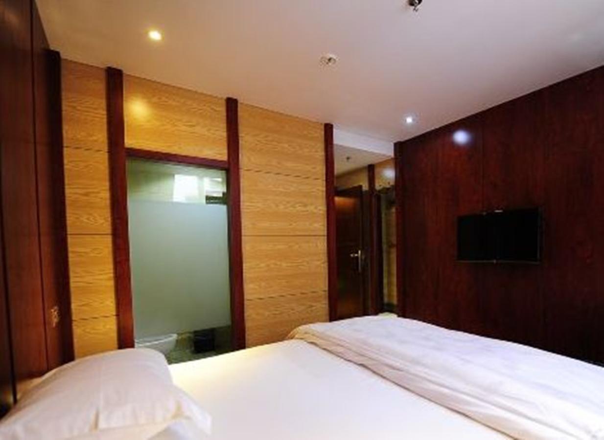 Junyi Hotel Guizhou Guiyang Bageyan Road Kültér fotó