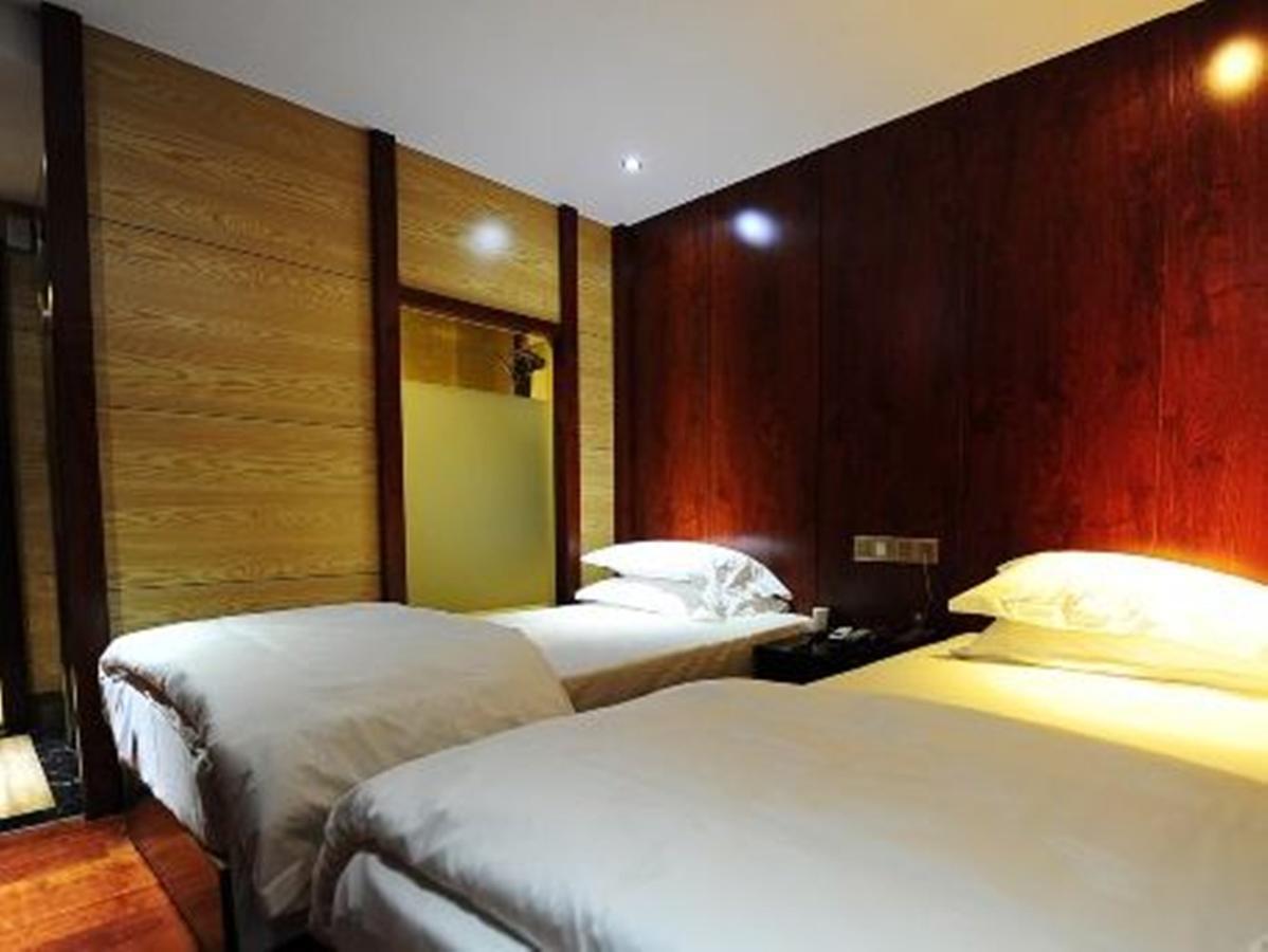 Junyi Hotel Guizhou Guiyang Bageyan Road Kültér fotó